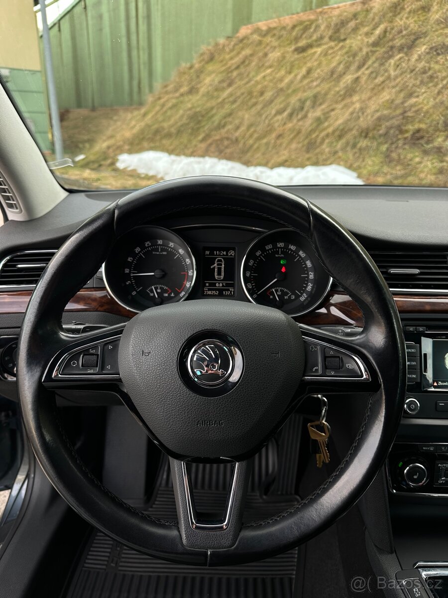 Škoda superb 2 2.0 TDi 4X4 - 15