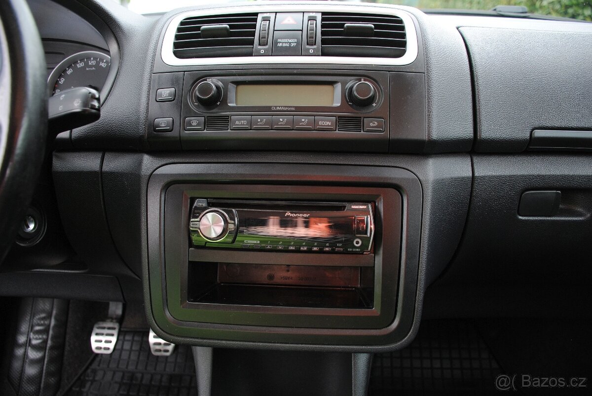 Škoda Roomster SCOUT 1.6 77kW - climatronic - 15