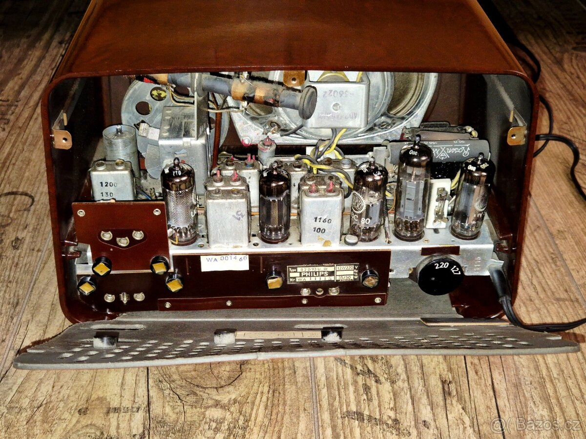 Staré rádio Philips Philetta B2D93U, 1959-60 - 15