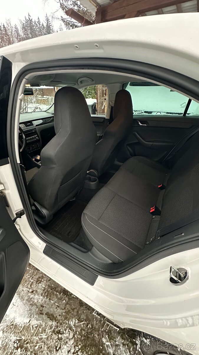 Škoda Rapid 1.2 tsi 77kw - 15