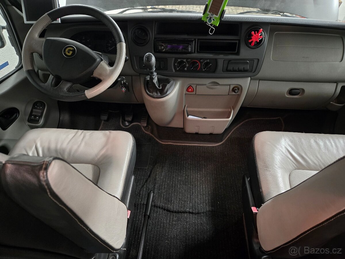 Obytné auto Renault Master 2,5/ 88kw - rok 2008 - 15