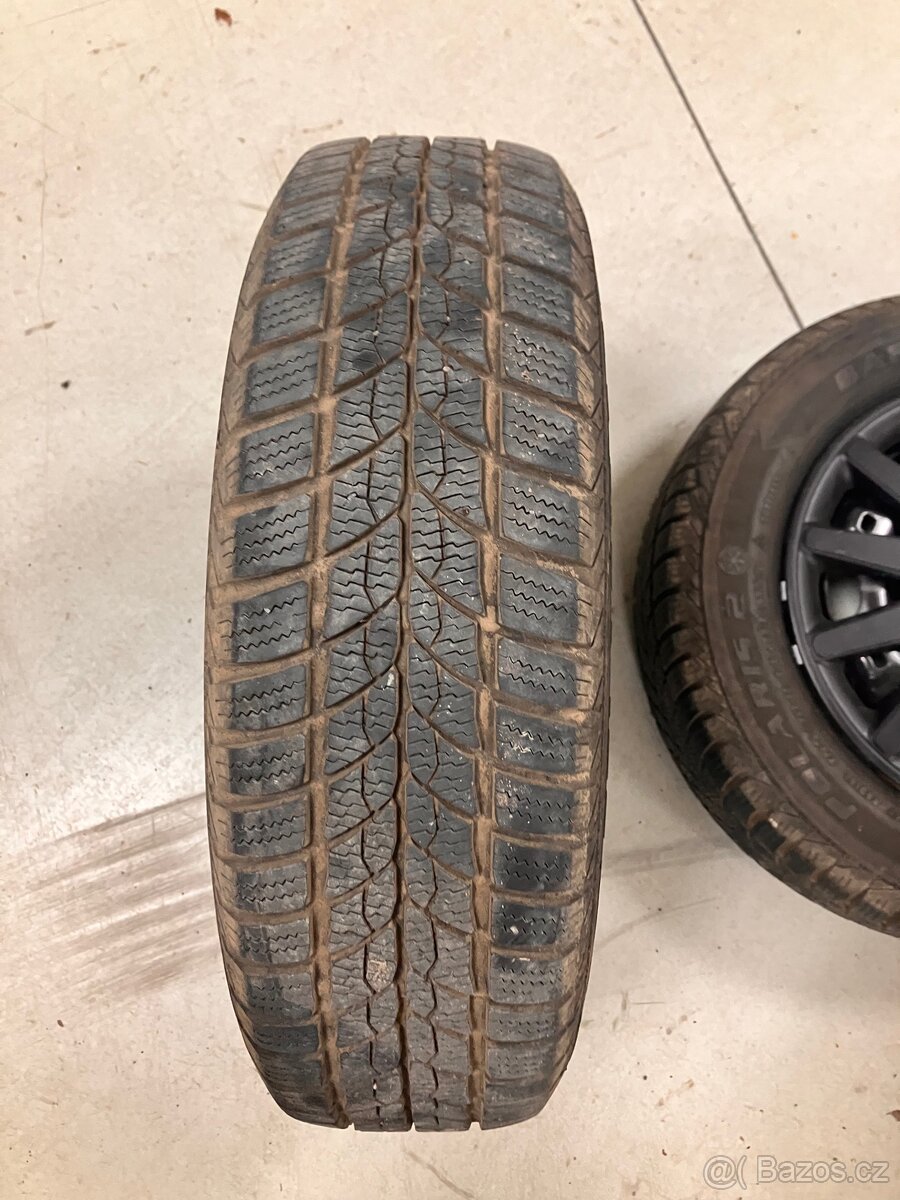 Prodám zimní kola+disky - 15