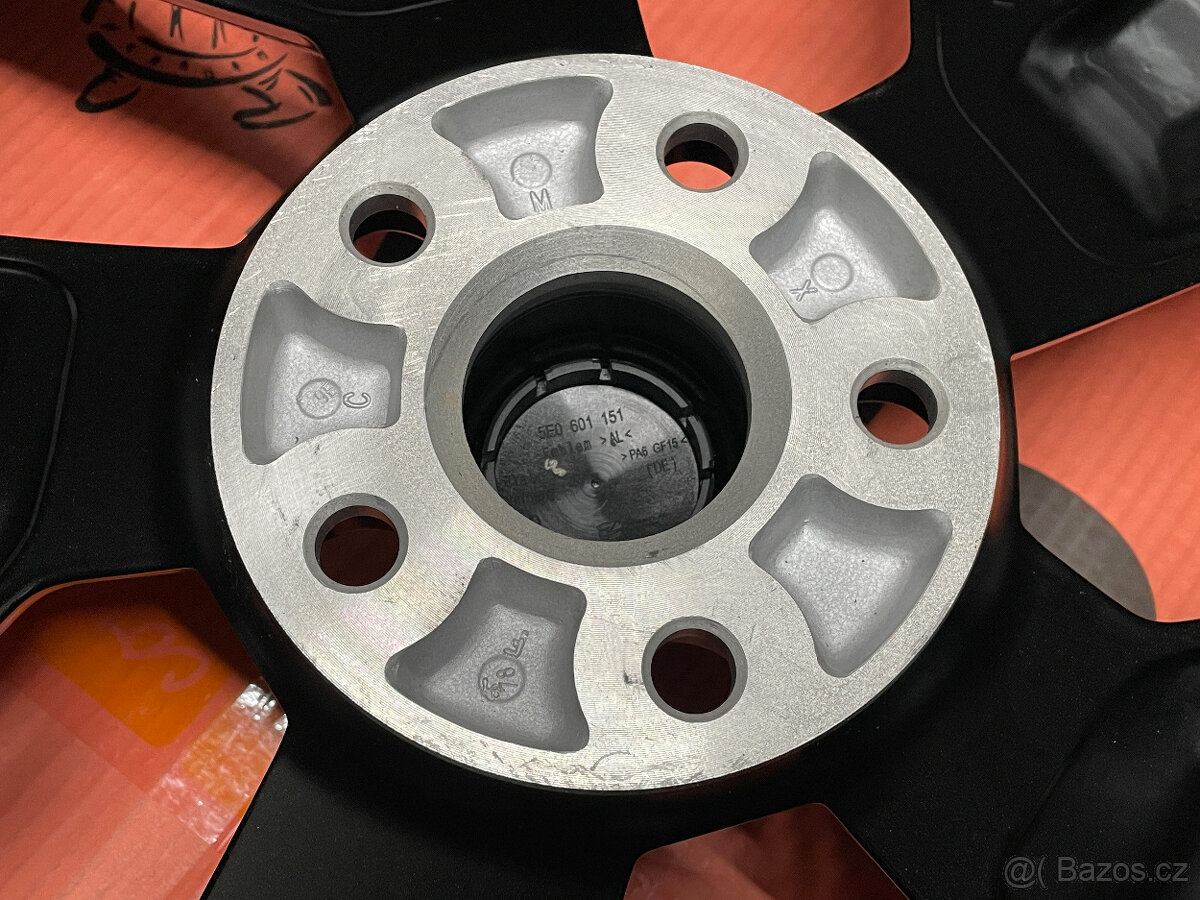 ŠKODA KODIAQ NOVÁ R19 TRIGLAV 235/50/19 103V XL DOT2023 - 15