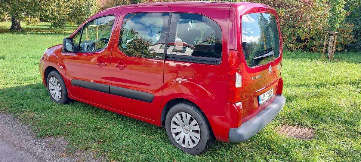 Citroen Berlingo 1,6HDI, 80kw Multispace - 15