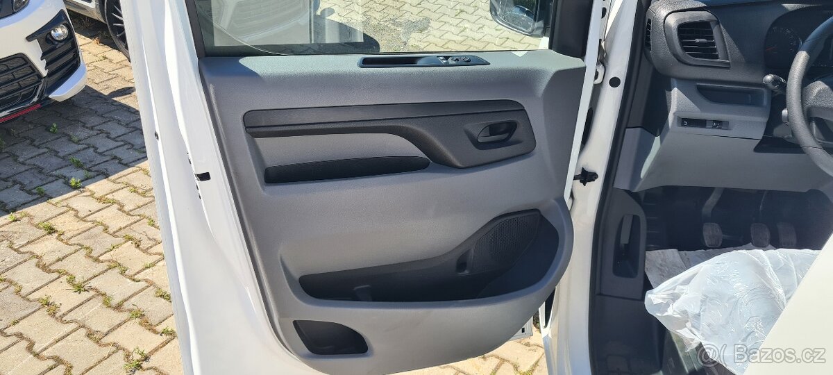 Citroën Jumpy 1,6 HDI 70kW, klima,tažné, CZ - 15