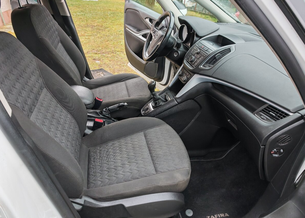 Opel Zafira Tourer 2.0CDTI 96kw 7míst,2013 - 15