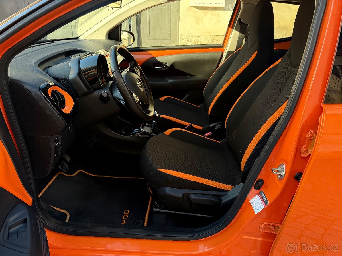 Toyota Aygo 1.0i 53kw ČR Automat 1.Maj Klima - 15
