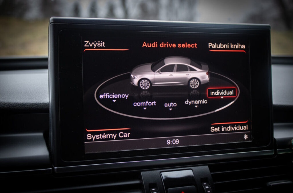 Audi A6 3.0 TDI quattro S tronic - 15