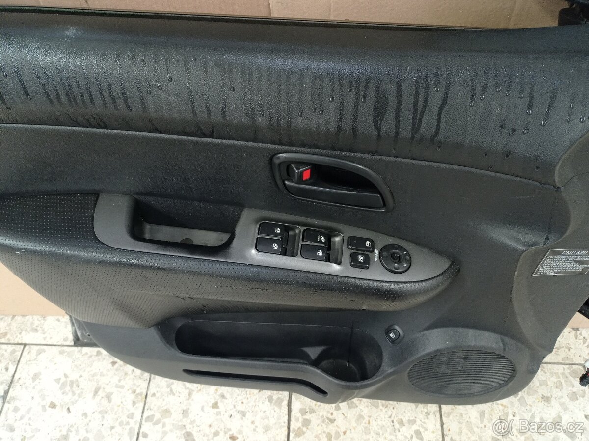 Kia Carens CRDi na díly - 15