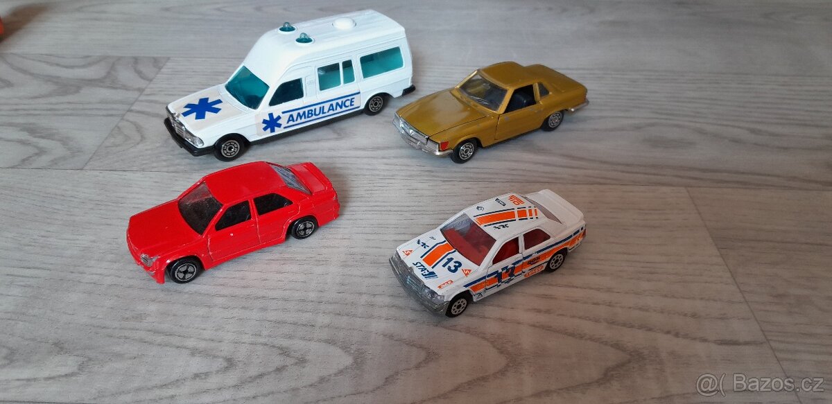 autíčka - modely Mercedes - 15