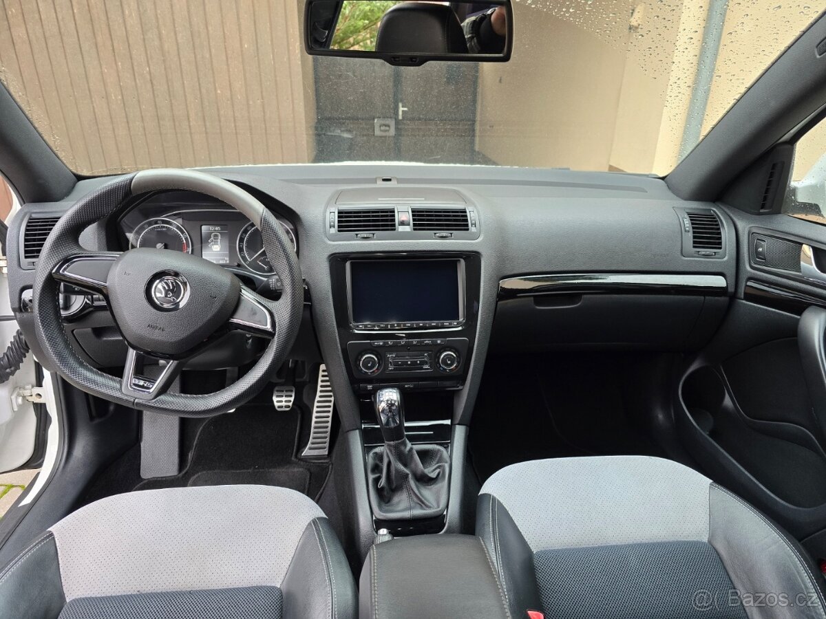 Škoda Octavia 2 FL RS Combi - 15