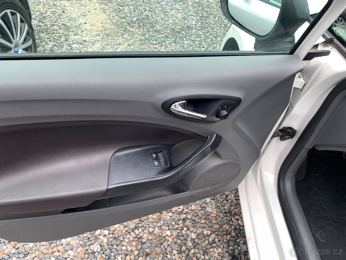 SEAT IBIZA 1.4 16V 63KW REFERENCE ST - 15