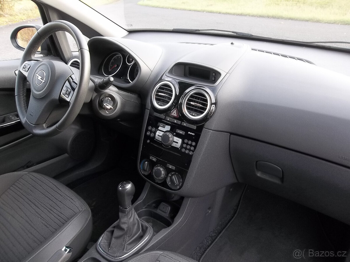 Opel Corsa 1,4i Energy, r.v. 07/2014, naj. 132tkm - 15