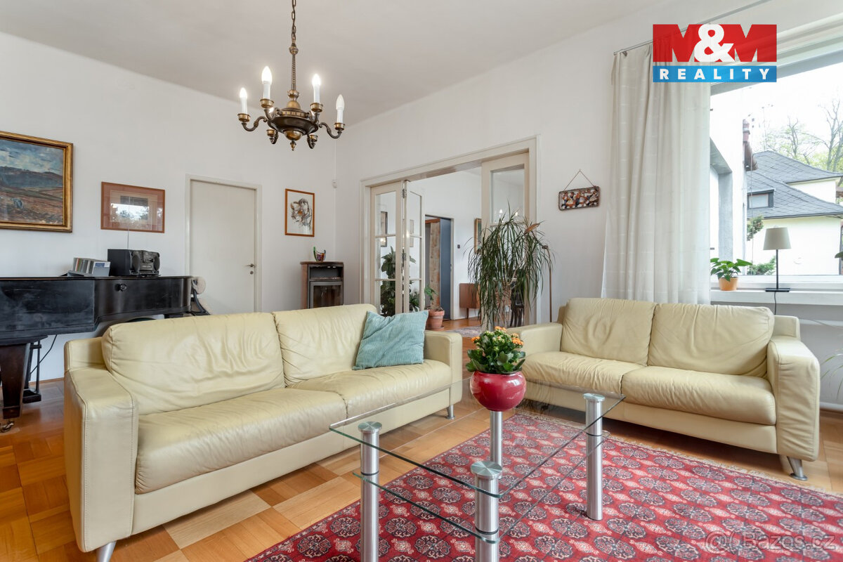 Prodej rodinného domu, 255 m², Karviná, ul. park B. Smetany - 15