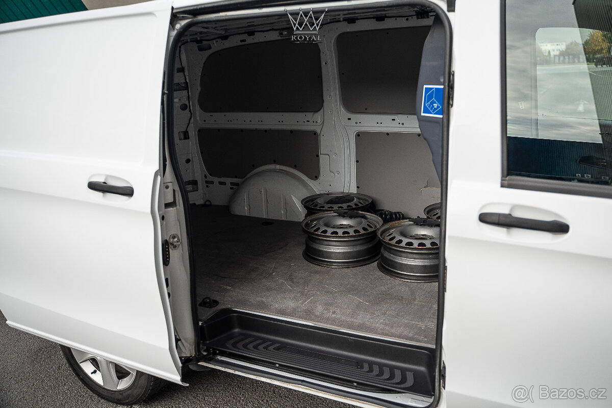 Mercedes-Benz eVito Lang DPH - 15