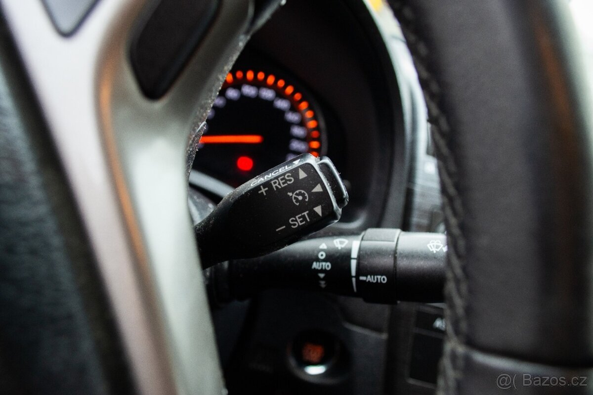 Toyota Avensis 2.0l D-4D - 15