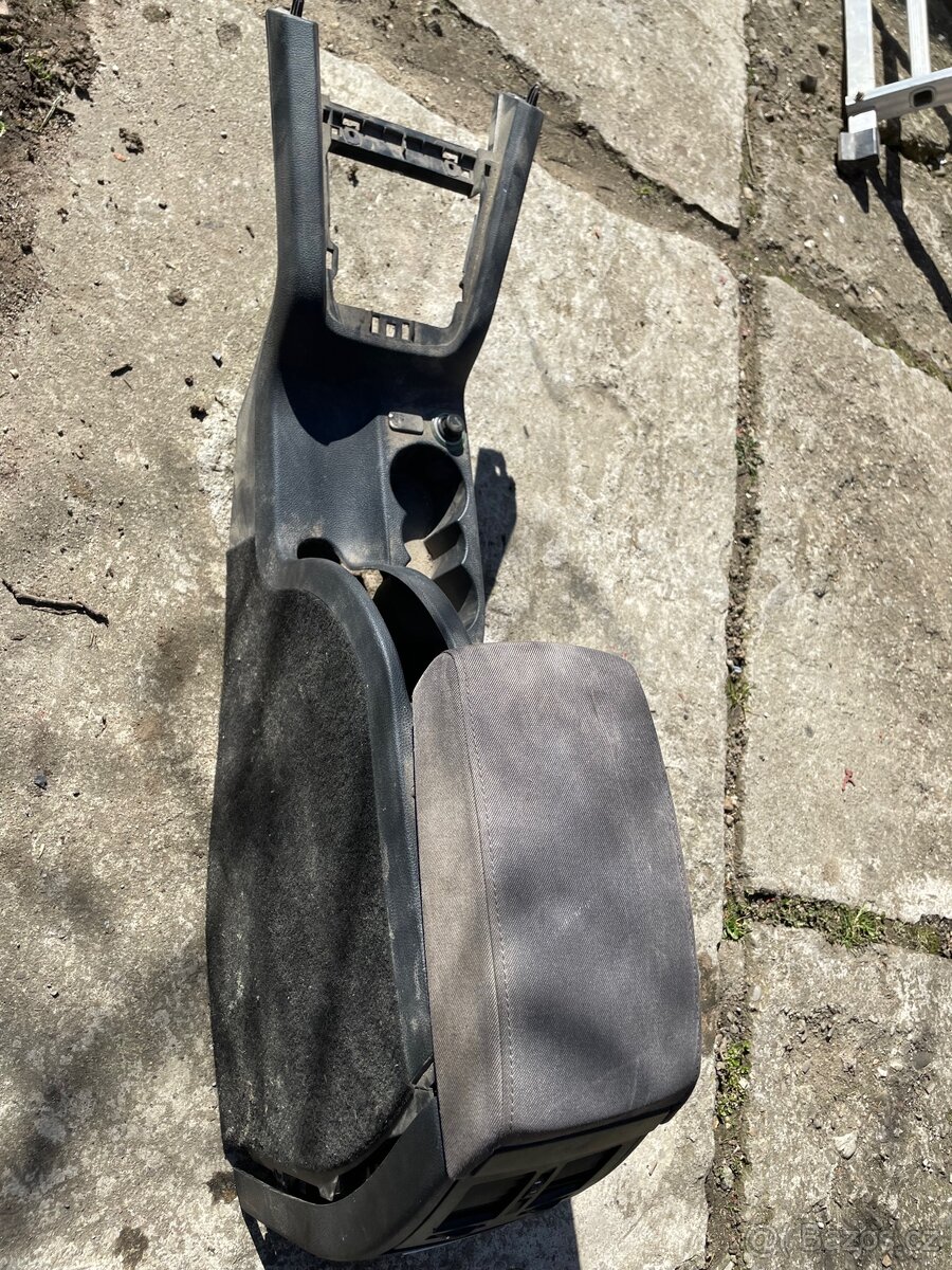 Prodám díly skoda octavia 2 - 15