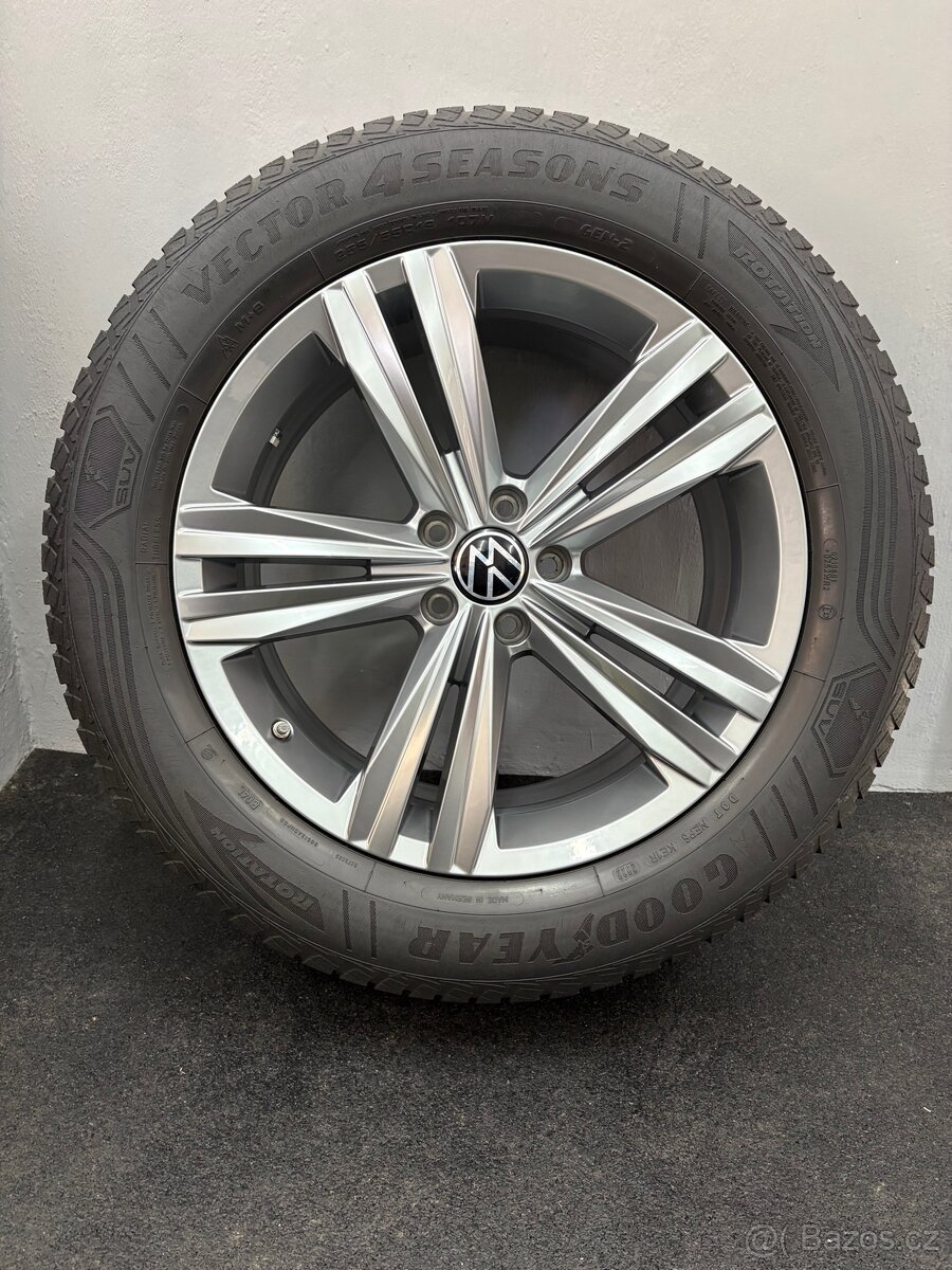 VW Touareg Sebring antracit 255/55/19 TPMS (J6) - 15