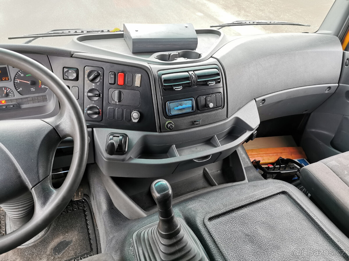 Prodám MERCEDES-BENZ AXOR 2533 L 6X2 E4 valník s hydr. rukou - 15