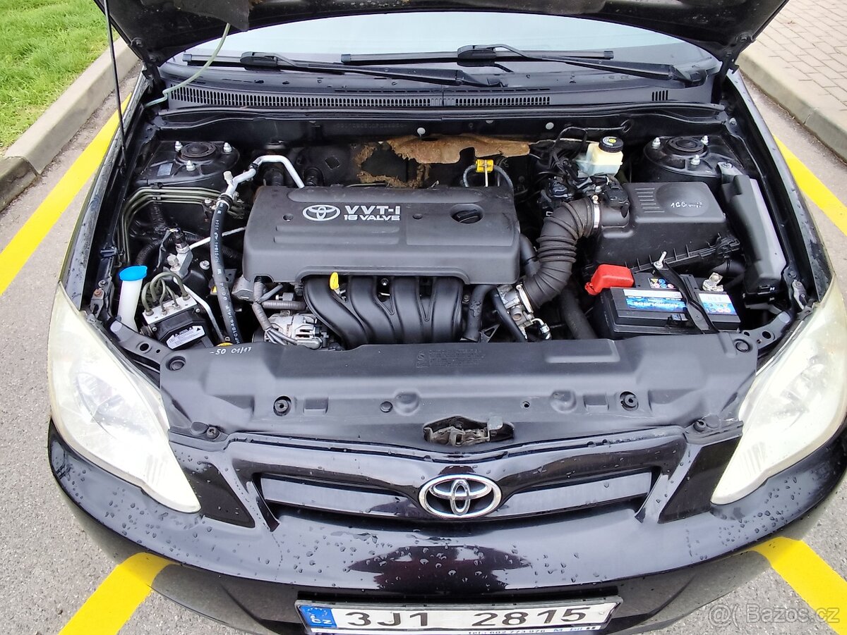 Toyota Corolla 1.6i 81kw E12U - 15