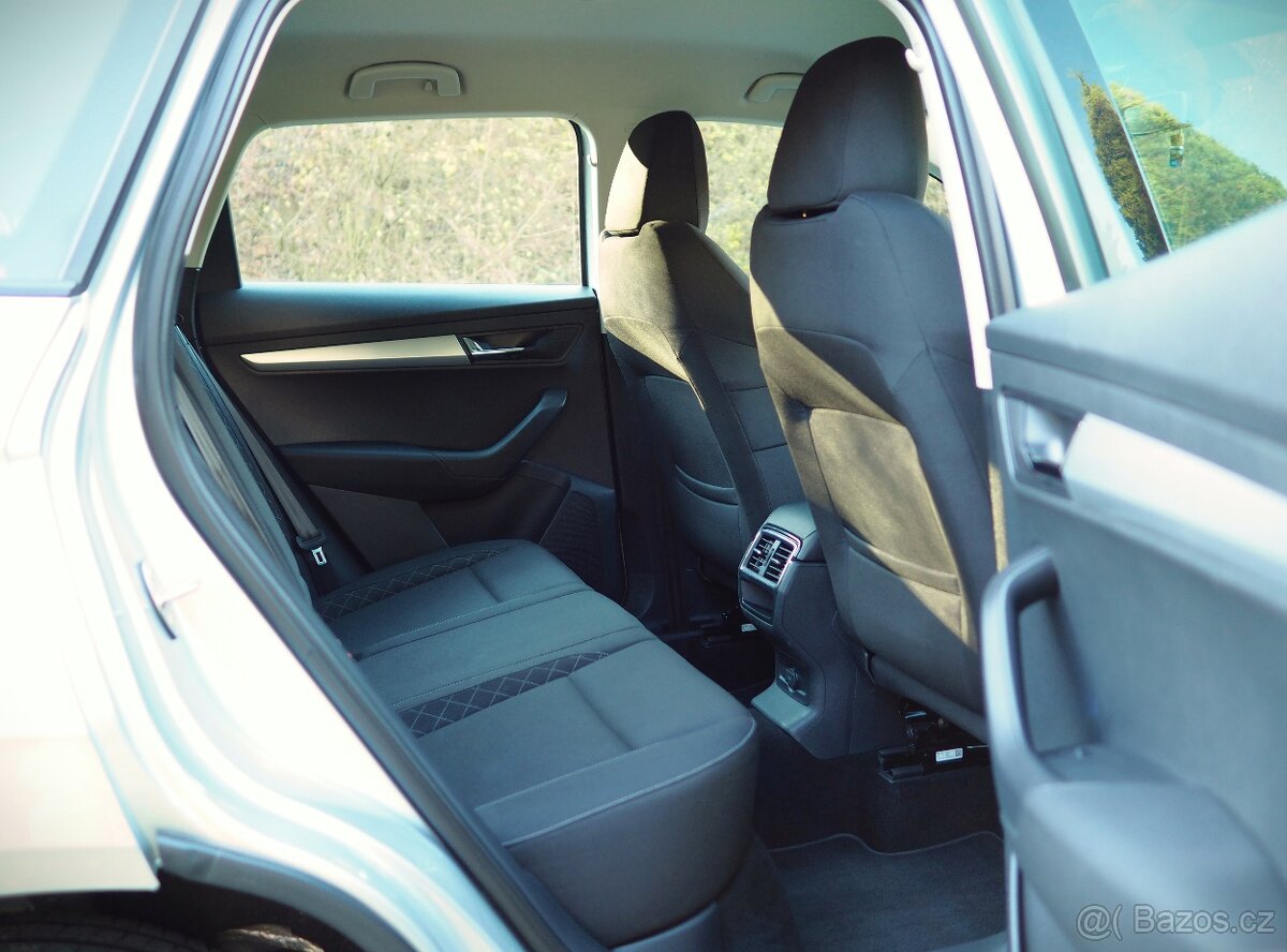 KAROQ 1.6 TDi 4-Valec,Executive,1/2019,Full LED,GPS,FRONT - 15