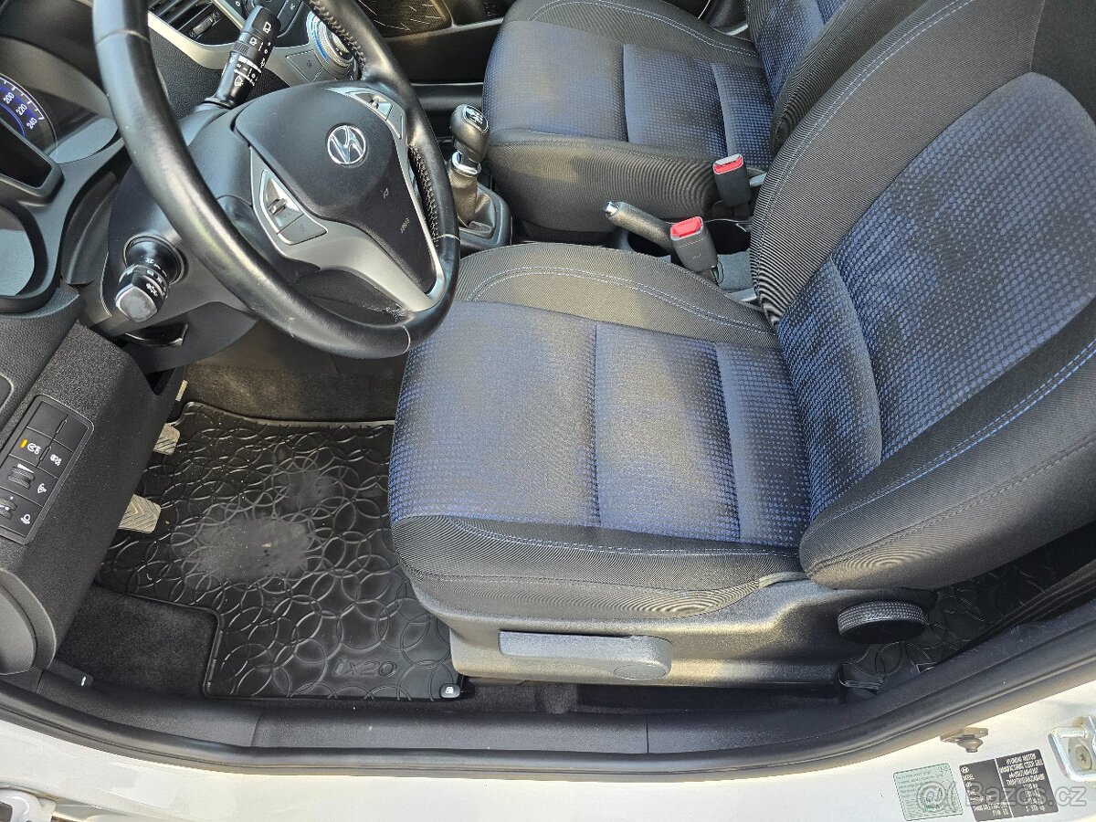 ⭐Hyundai ix20 1.6 CVVT/92KW/ČR/1.MAJ/SERVISKA/AC⭐ - 15