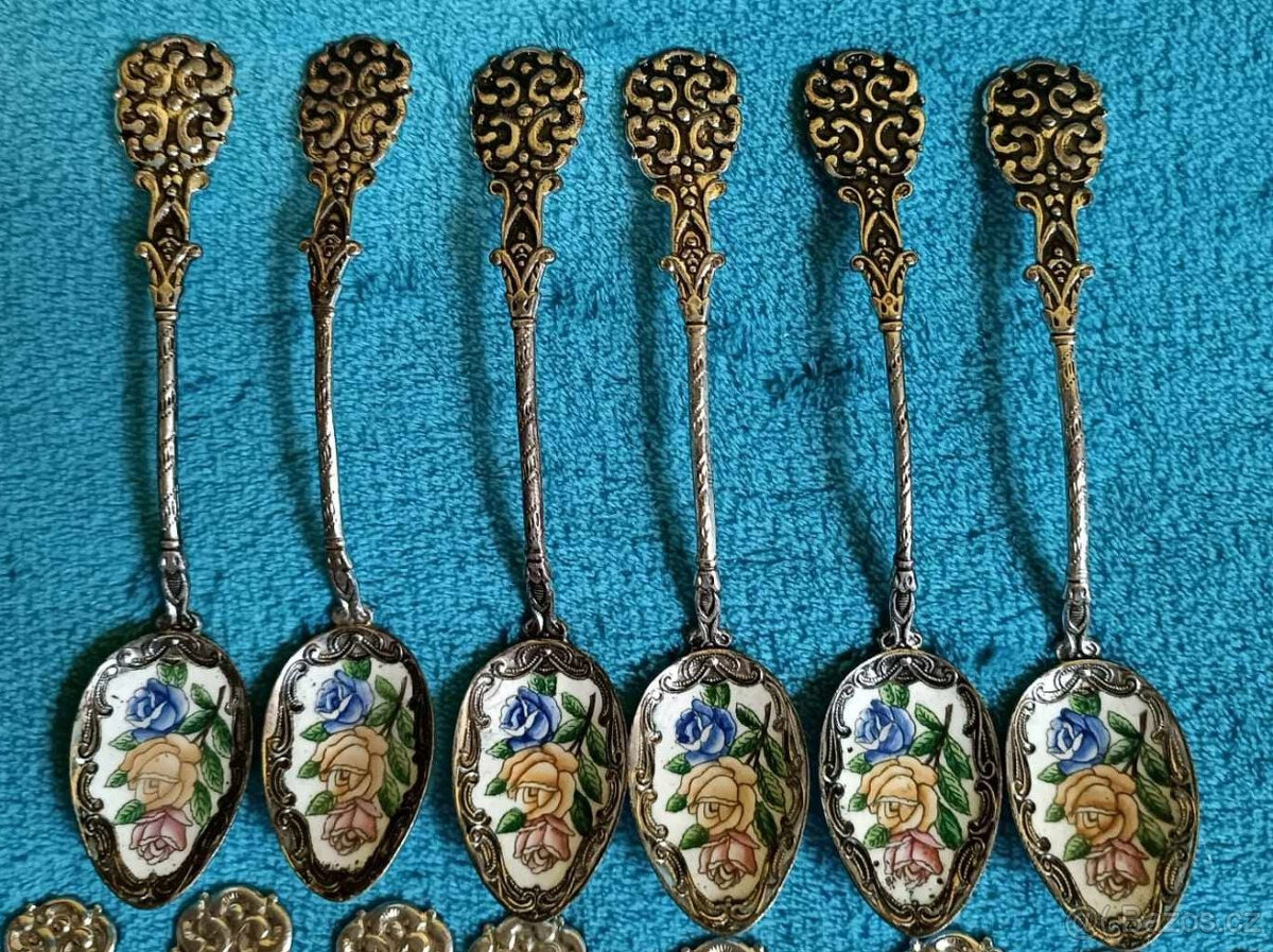 Staré sběratelské lžičky smaltované - 15