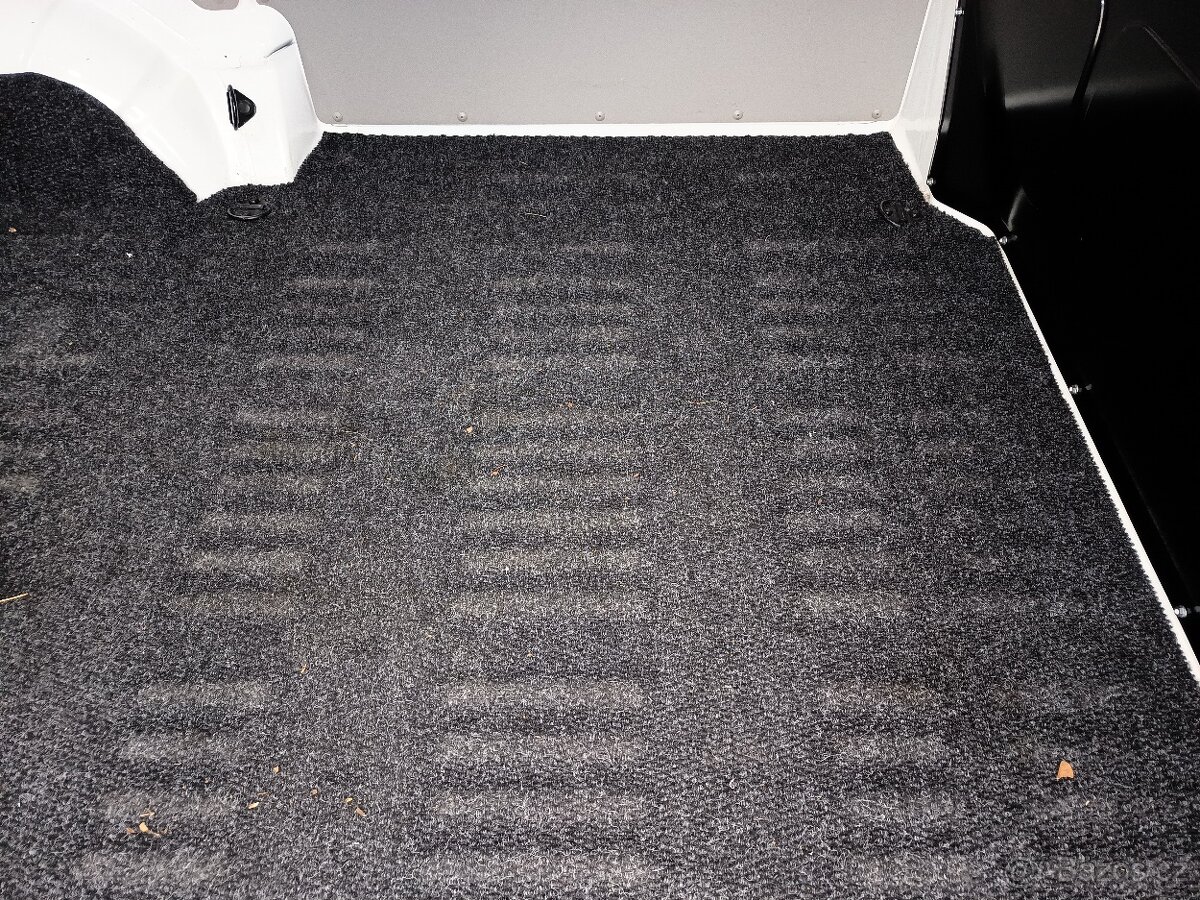 Volkswagen Transporter 2,0TDI 3-místný ČR 1.maj DPH - 15