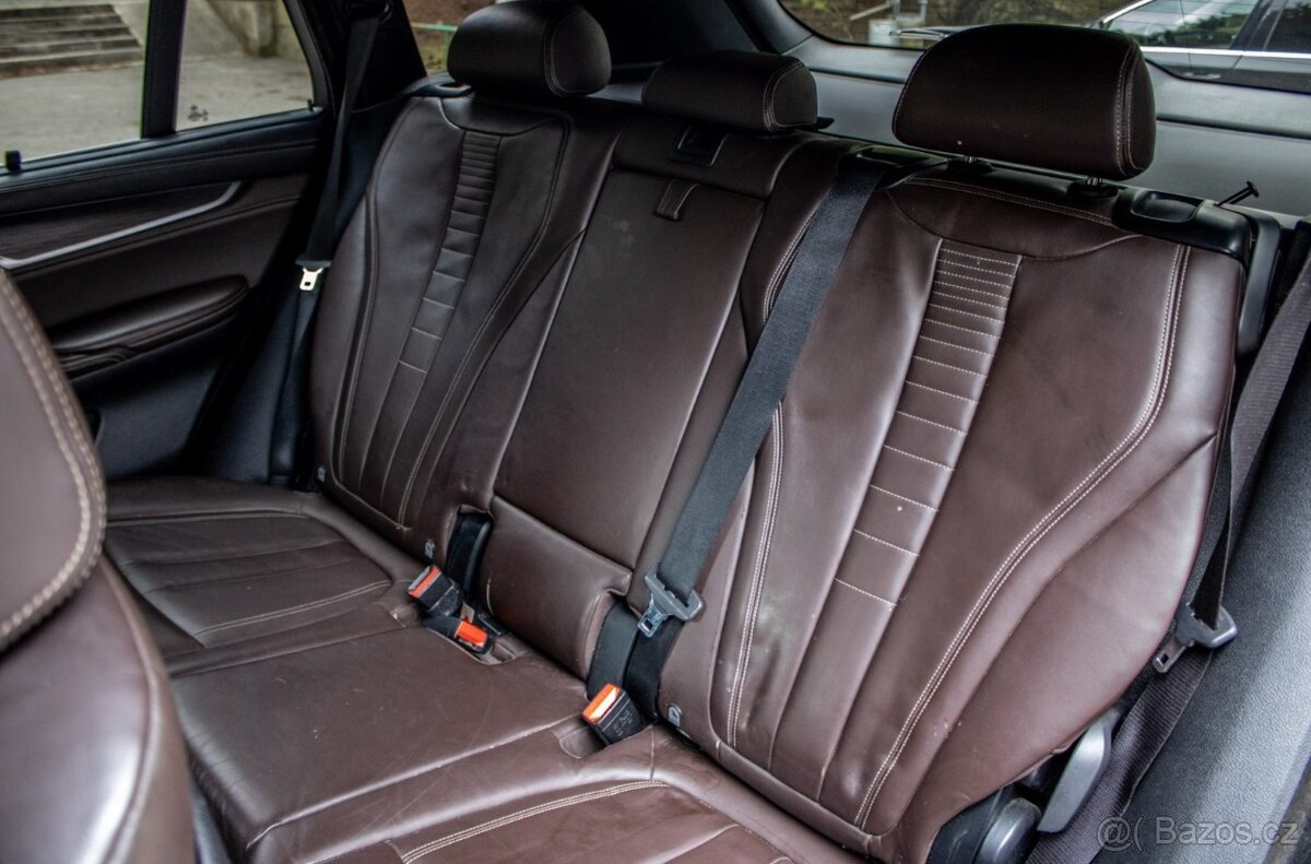 BMW X5 M50d A/T - 15