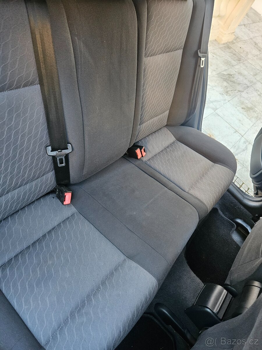 Škoda Octavia Style 1.6 75 kW, 2004 Nové rozvody+servis+STK - 15