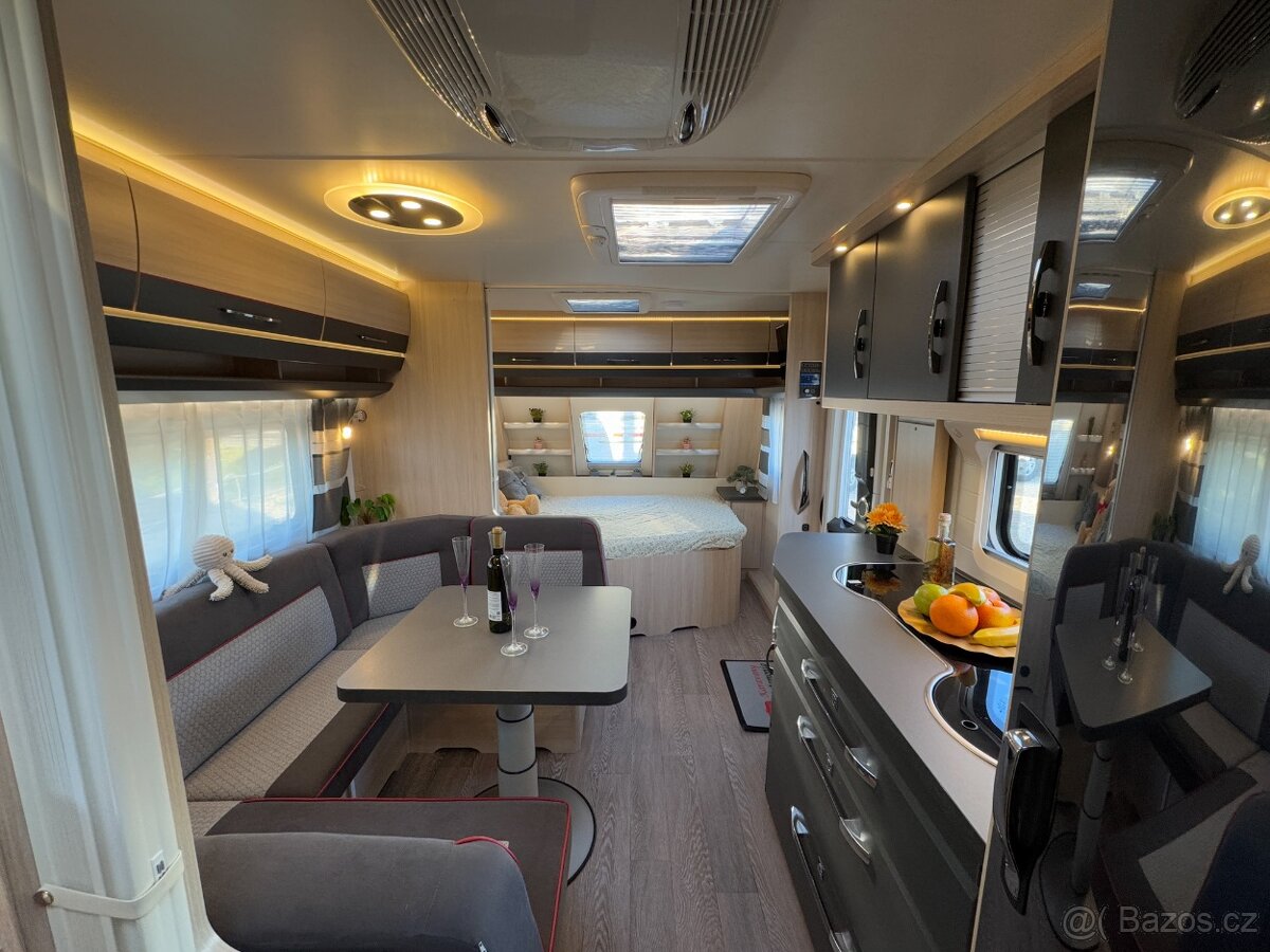 Hobby 545 KMF De Luxe Edition Klima, Markiza, Solar 380W - 15