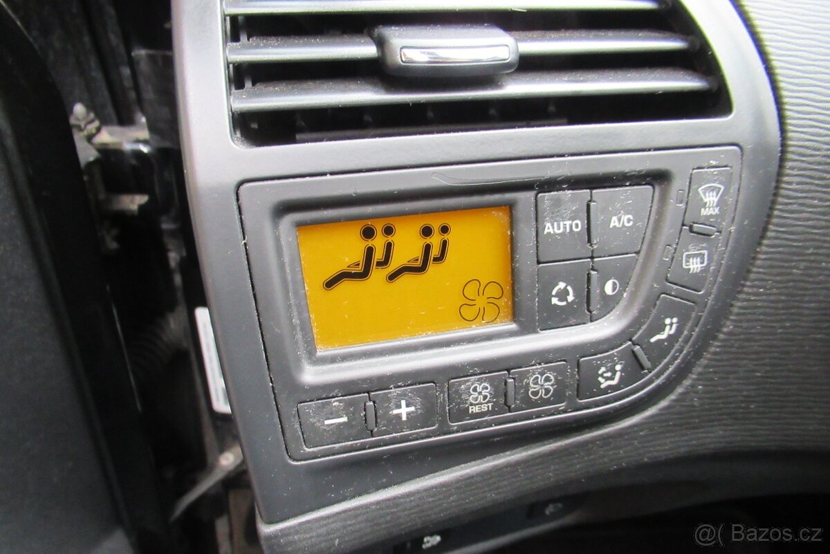 Citroën C4 Picasso 1.6 HDi 80 KW - 15