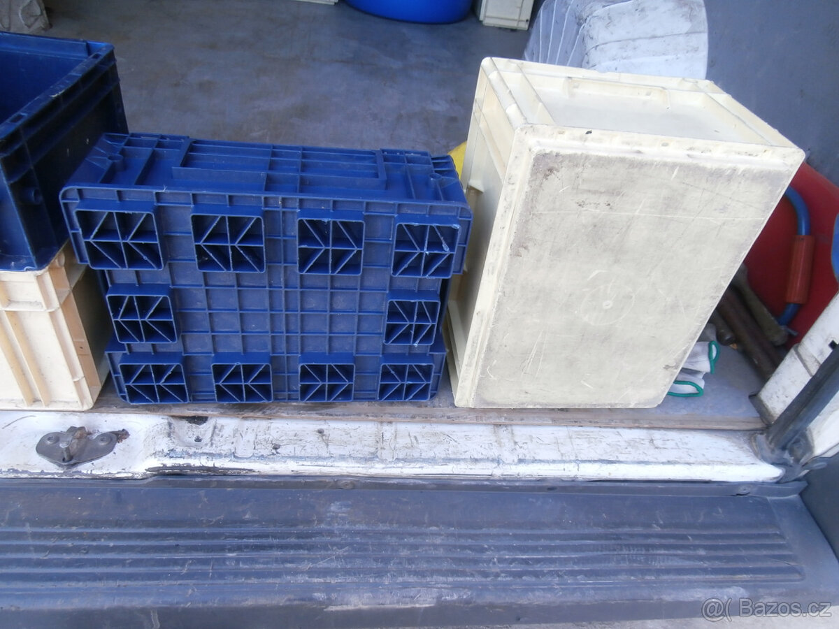 Box plastový ukládací dílenský více typů za 70 kč - 15