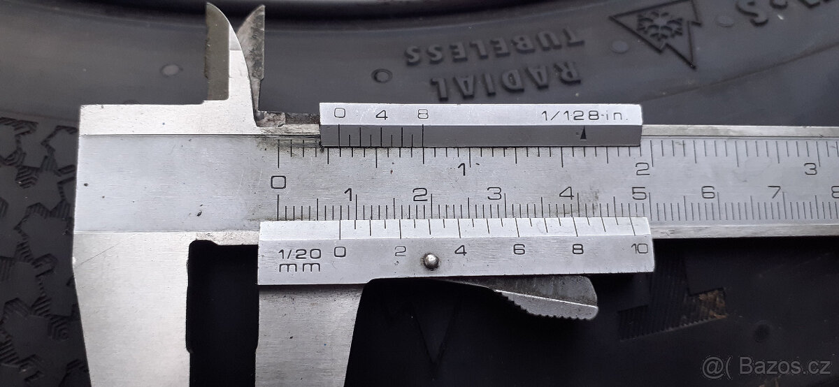 Renault - zimní hliníková kola 15" s TPMS - zánovní pneu - 15