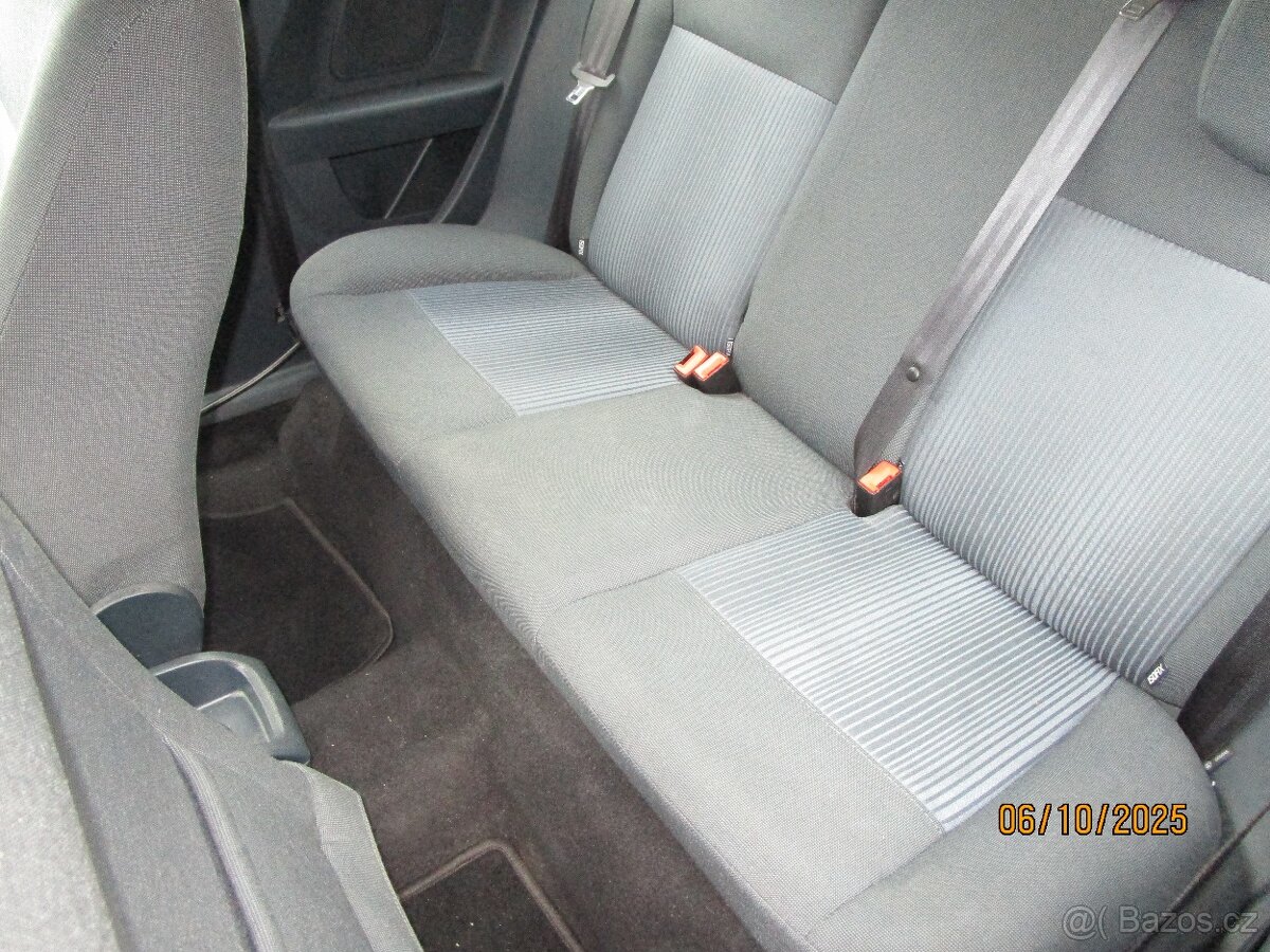 Ford Fiesta 1,2 benzín 44kw - 15