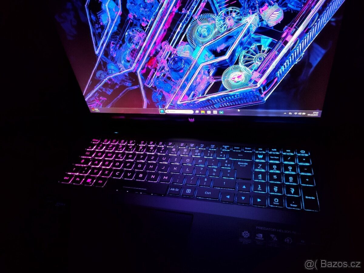 Obří 18 Predator Neo,i9-14th,4070-140w-RTX,32gb,QHD,-NOVÝ - 15