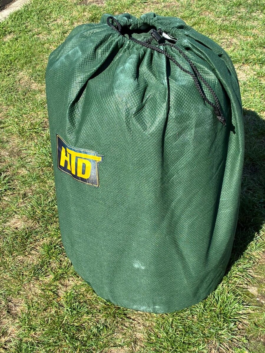 Karavan Weinsberg + mover,předstan - 15