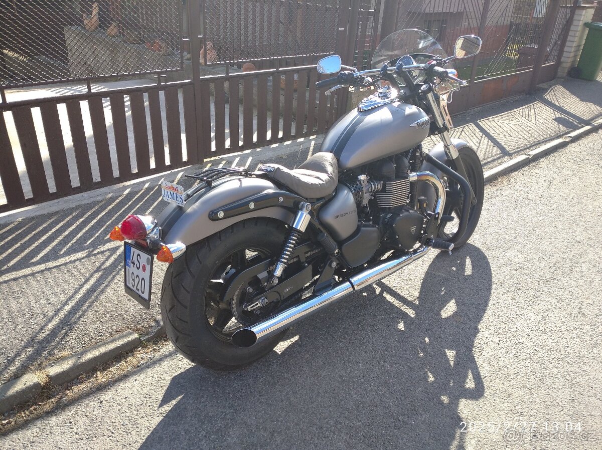 Sedlo na Triumph Speedmaster "Bobber" - 15