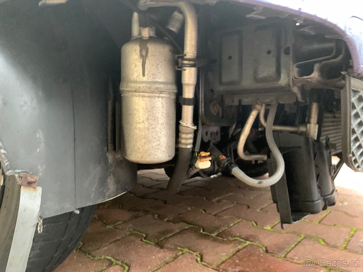 Prodám Ford Fiesta 1.4 benzín, 59 kW. - 15