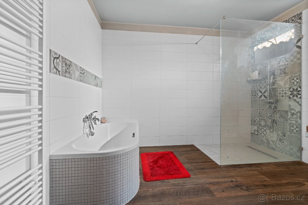 PRODEJ RODINNÉHO DOMU LUHAČOVICE - 15