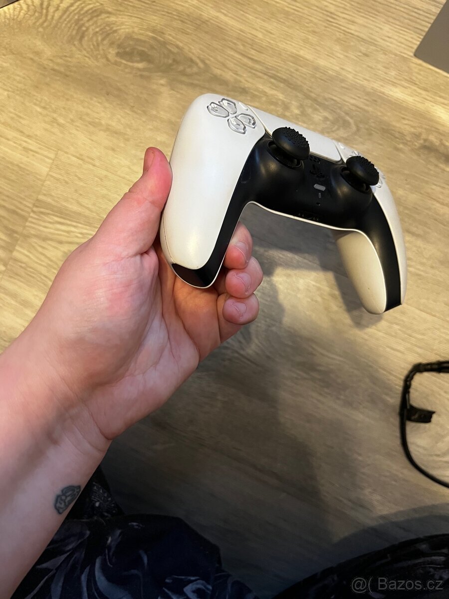 Herní konzole Sony PlayStation 5 Slim osobní odběr - 15