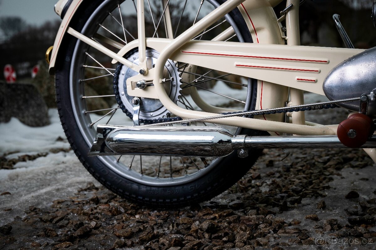 MANET 90 DVOUPÍST - 15