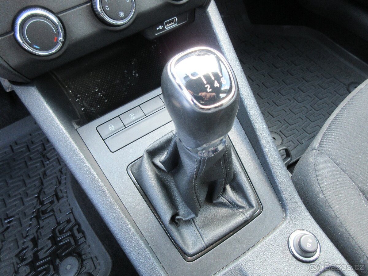 Škoda Octavia 1.0 TSI Active - 15