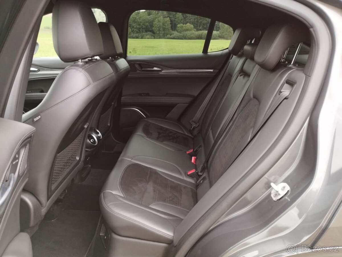 Alfa Romeo Stelvio 2.2 154kw Q4 VELOCE TI , odpočet DPH - 15