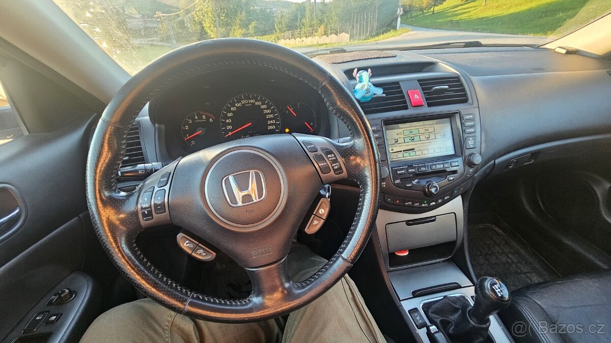 Honda Accord combi 2,2diesel - 15