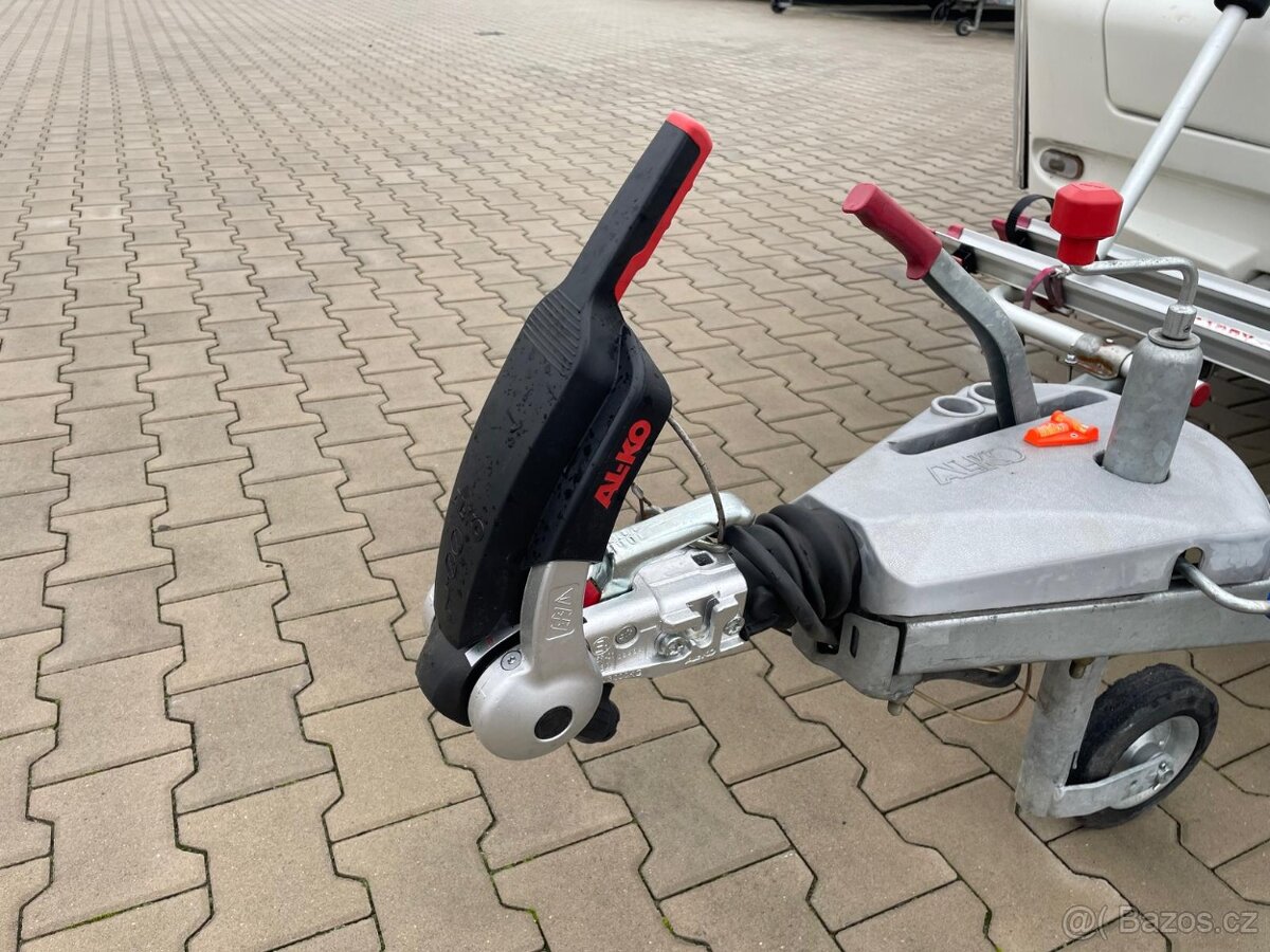 Beyerland Sprinter 390, 2003, pevná postel, stan - 15