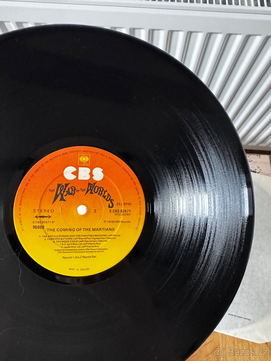 The War Of The Worlds | 1st uk 2LP press | Sticker | NM+ - 15