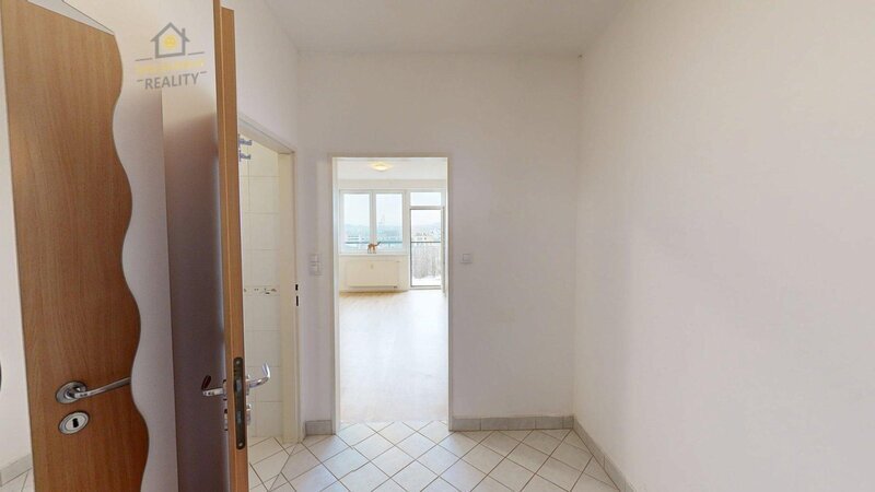 Prodej bytu 1+KK, balkon - 15