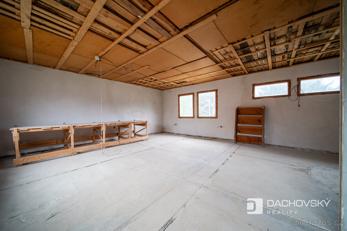 Prodej rodinného domu 250 m², pozemek 1424 m², Lukavice - 15