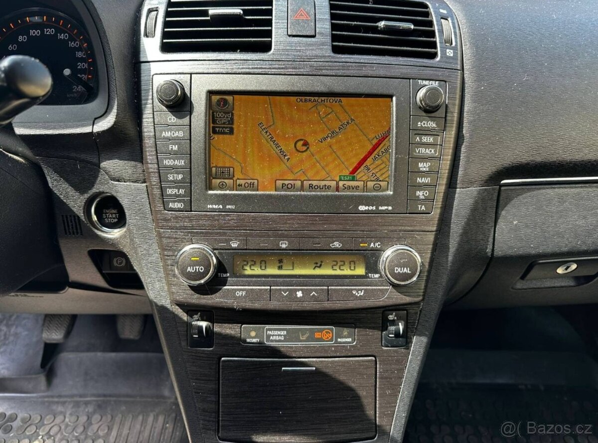 Toyota Avensis combi 2.2 D-4D Exclusive - 15